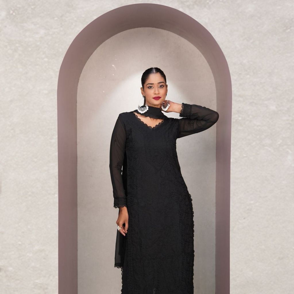 X-Lady launching  chikankari embroidery 3 pic suit
