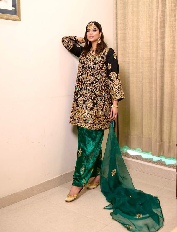 NEW DESIGNER VELVET KURTI PALAZZO SUIT