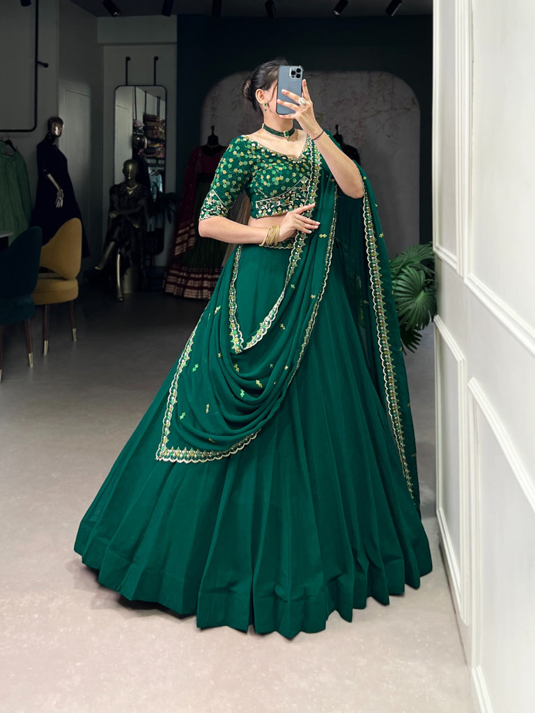 Lehenga Choli

A georgette story with a glamorous end