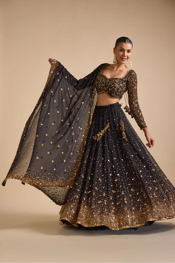Presenting You Most Beautiful Latest Designer Lehenga